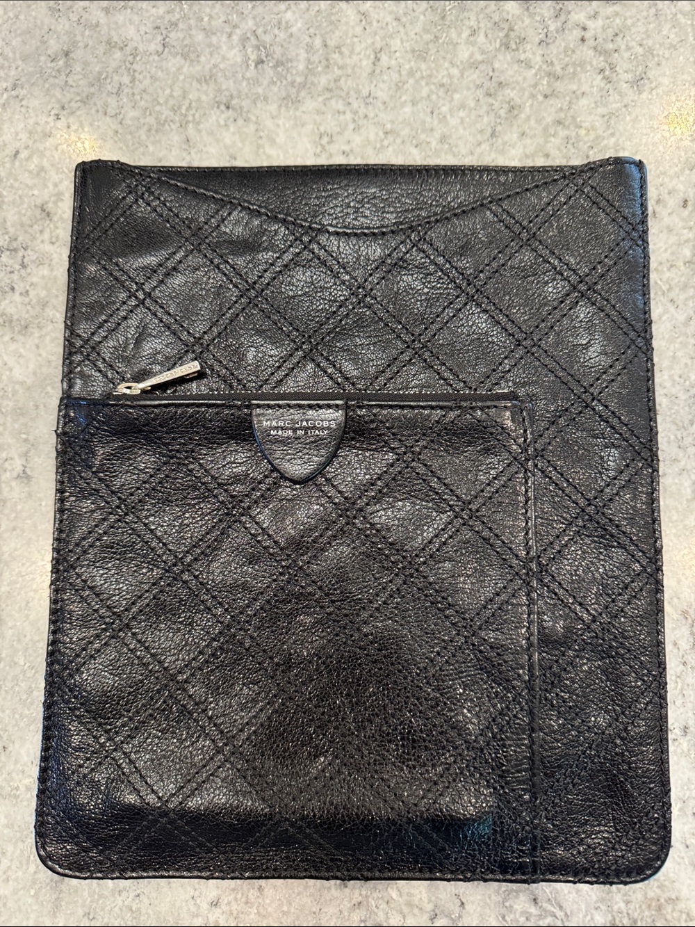 Marc Jacobs Black Quilted Leather Tablet Sleeve with Front Zip Pocket - Picture 4 of 6